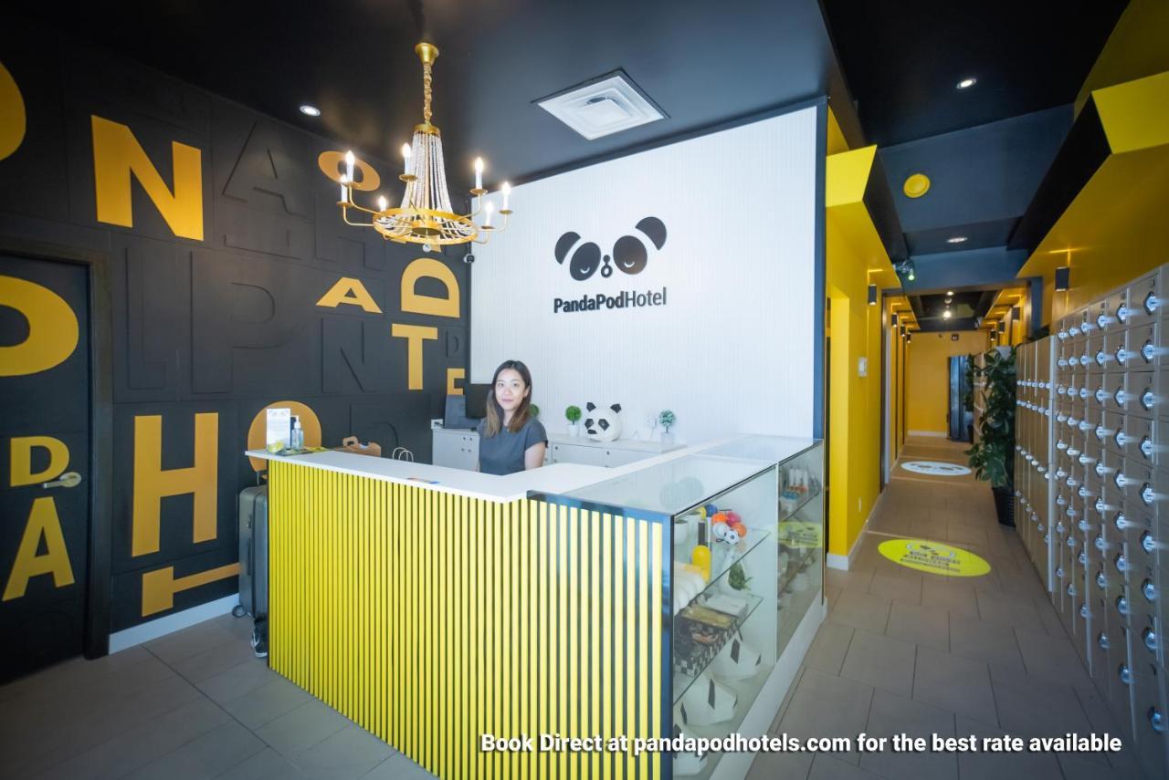 Panda Pod Hotel Richmond Exterior photo