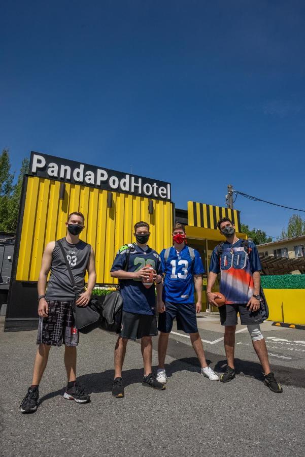 Panda Pod Hotel Richmond Exterior photo